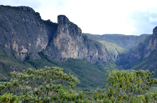 Le village de Conceição do Mato Dentro et ses environs