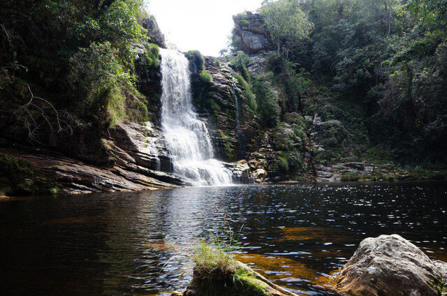 Photographie du parc de Itambé et de la petite ville de Serro