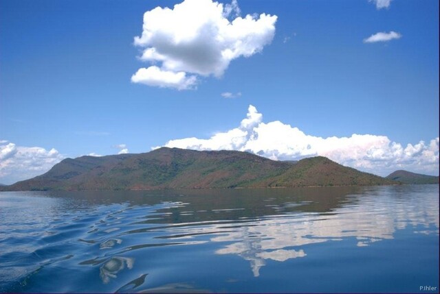 Photo du lac Serra da Mesa (Uruaçu) - Etat de Goiás